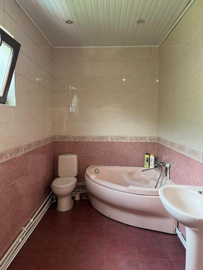 Story Guesthouse Степанцмінда Екстер'єр фото